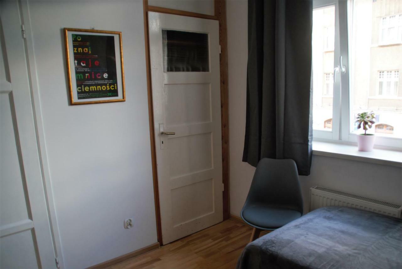 Wazne Miejsce Apartment Katowice Esterno foto