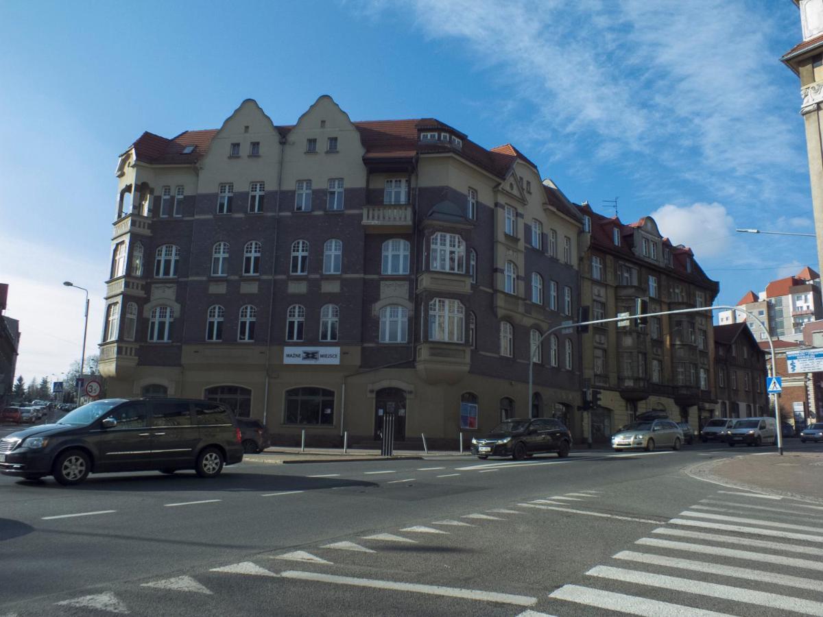 Wazne Miejsce Apartment Katowice Esterno foto